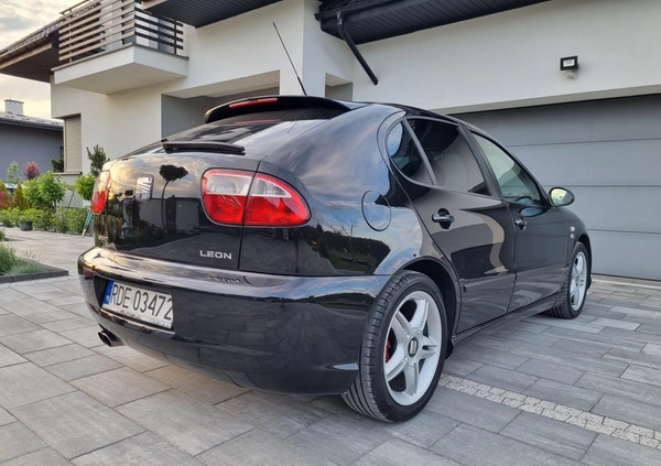 Seat Leon cena 19900 przebieg: 260000, rok produkcji 2005 z Dębica małe 67